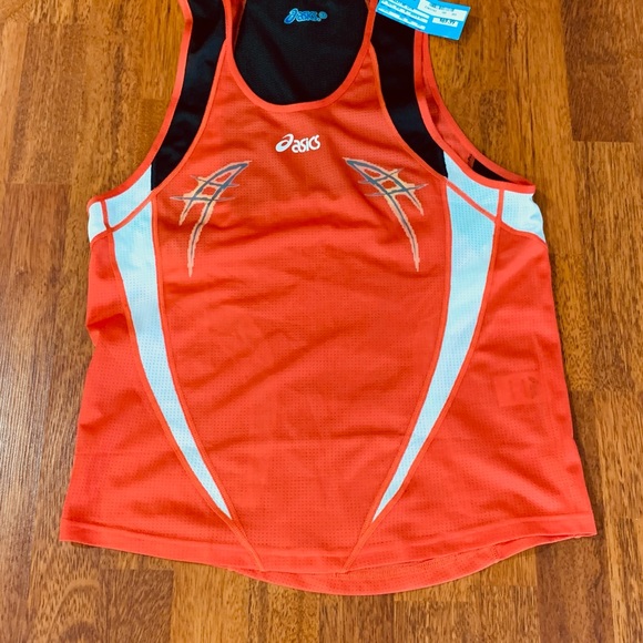 Asis running top tank - Picture 3 of 3